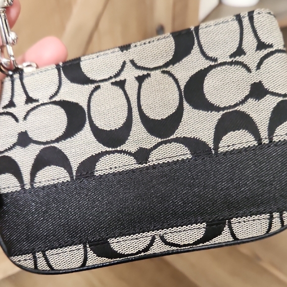 Coach Black and Grey Wristlet - Picture 4 of 11